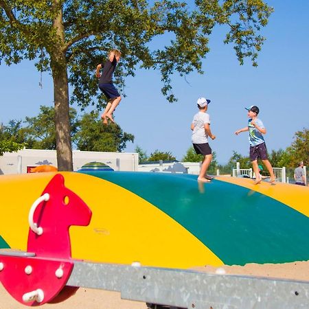 Camping De Duinhoeve Chalet Schelp Not For Companies Nieuw-Haamstede Esterno foto